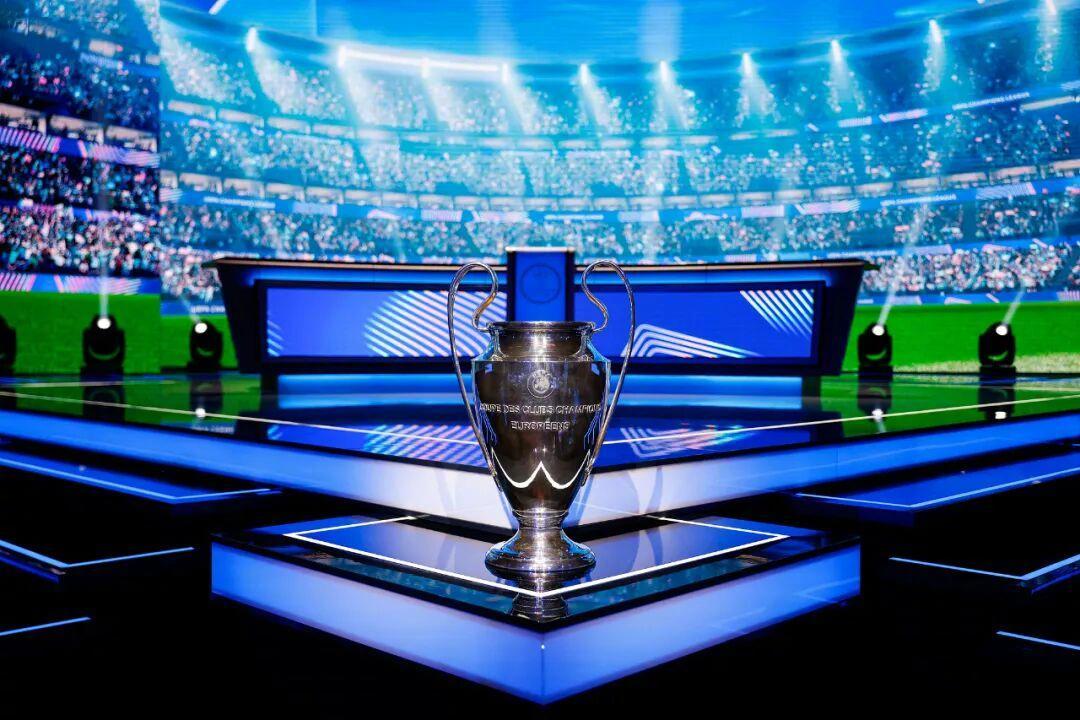 开云体育app-国际比赛日欧冠传出新动向，门兴格拉德巴赫官宣签约，管理层表态——球迷炸锅，心理建设被强调的简单介绍-开云体育app